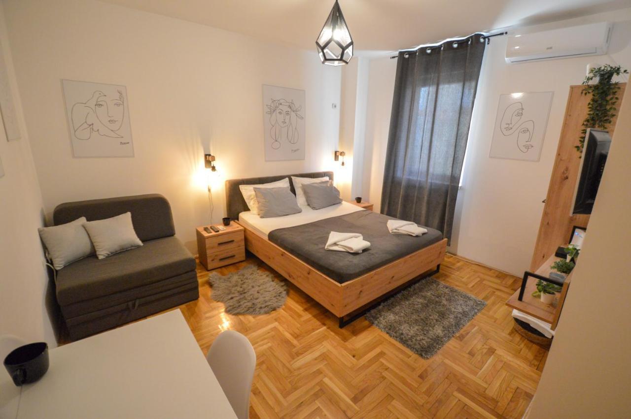 Studio 41 Novi Sad Exterior foto